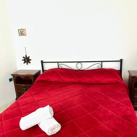 Rooms For Rent Livorno-Center Exterior photo