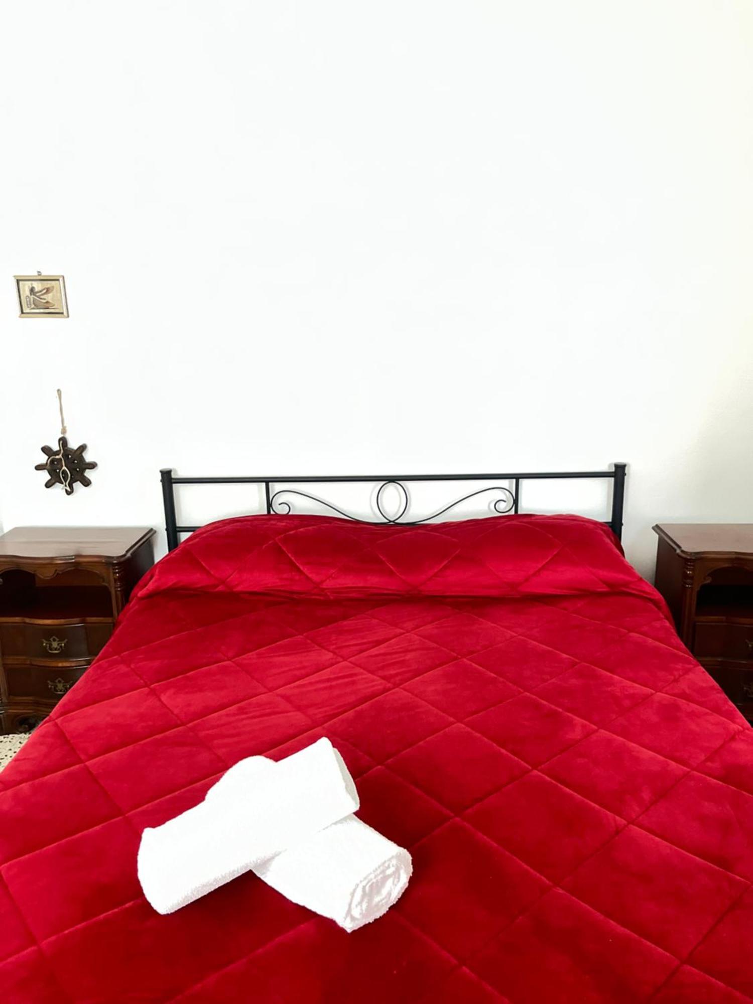 Rooms For Rent Livorno-Center Exterior photo
